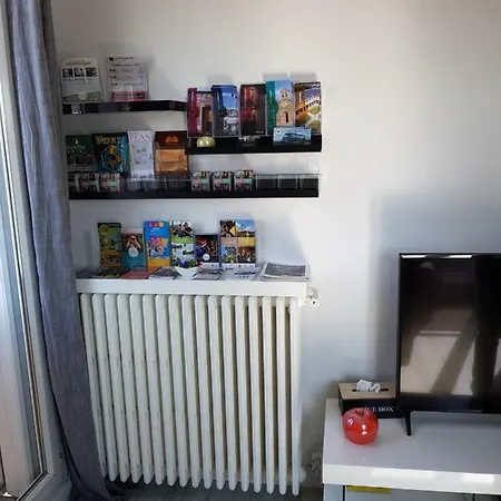 Apartment 14 Rue Pierre De Coubertin