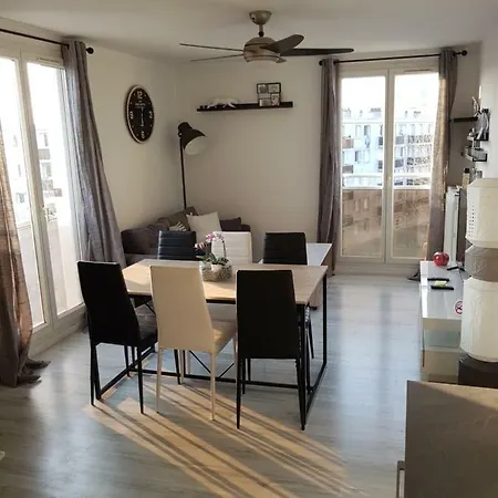 14 Rue Pierre De Coubertin *